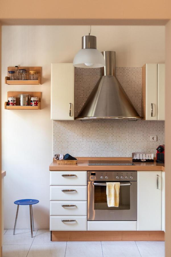 Two Bedroom Apt In Syntagma - Ermou Area Athen Exterior foto